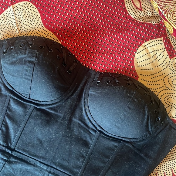 Like new Charlotte Russe strapless black top - Picture 3 of 5